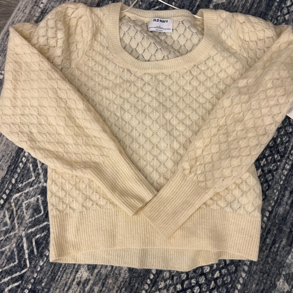 Old Navy Ivory Knit Sweater